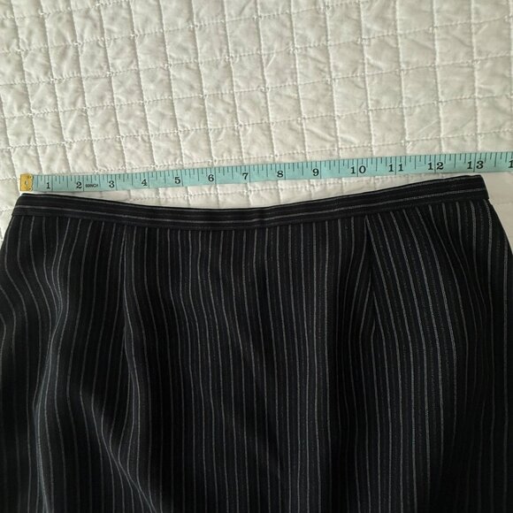 Classiques Entier Womens Black Pinstripe Midi Skirt Size 6 Polyester/Rayon Blend - Picture 11 of 11